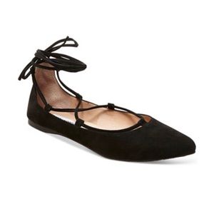 Steve Madden Eleanorr Lace-Up Flats
